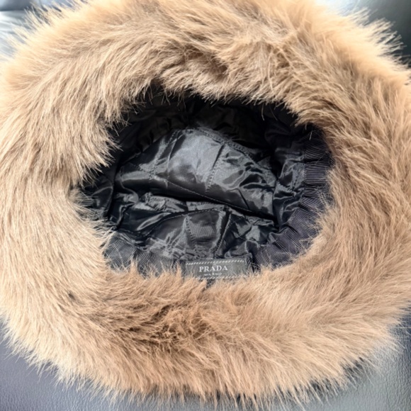 WOMEN'S PRADA BROWN FAUX FUR BUCKET HAT WINTER LUXURY EXCELLENT - Picture 5 of 6